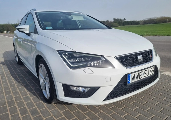 Seat Leon cena 55000 przebieg: 131900, rok produkcji 2015 z Warszawa małe 277